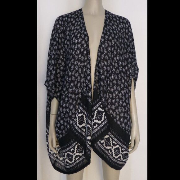 Ann Taylor LOFT Kimono - Picture 3 of 11